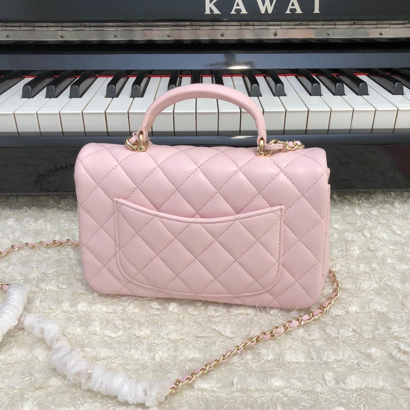 Chanel Luxury Handbag Style 562 Rovelle Bags