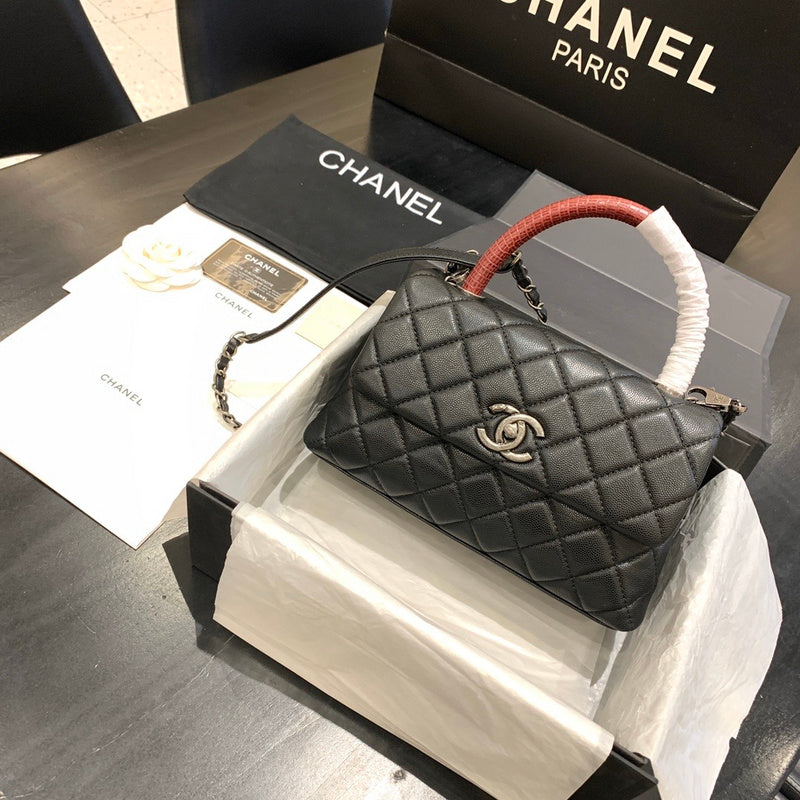 Chanel Luxury Handbag Style 538 Rovelle Bags