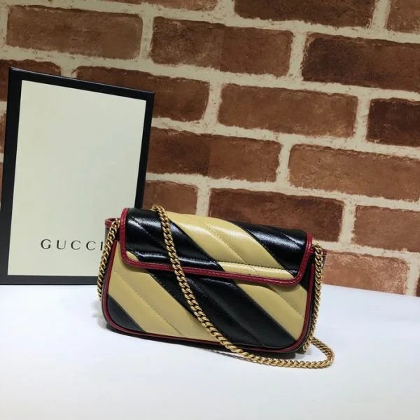 Gucci GG Marmont Matelass茅 Double Shade Bag