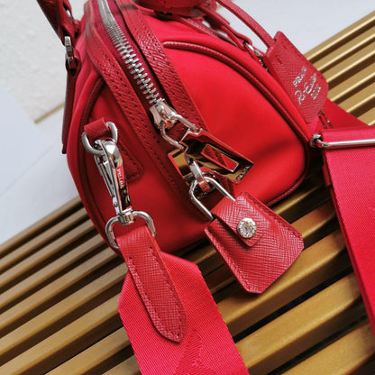 Prada Re-Edition 2005 Nylon Bag