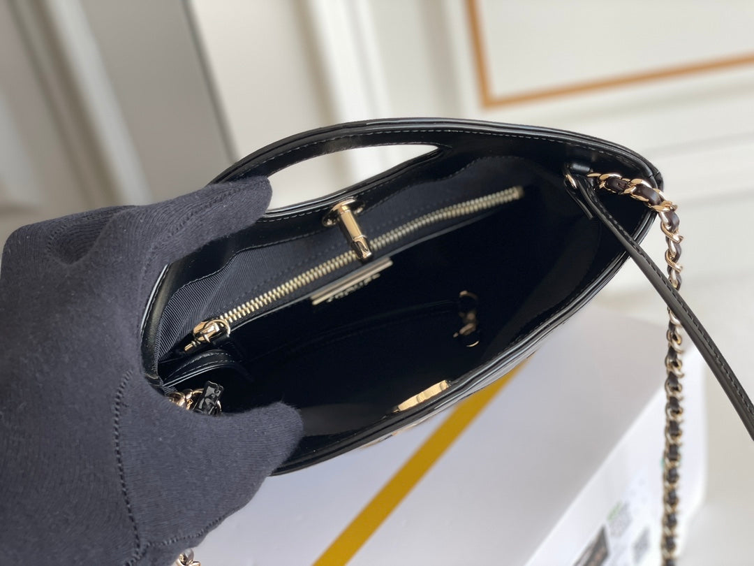 Chanel 31 Mini Shopping Bag
