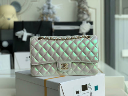 Chanel Luxury Handbag Style 586 Rovelle Bags