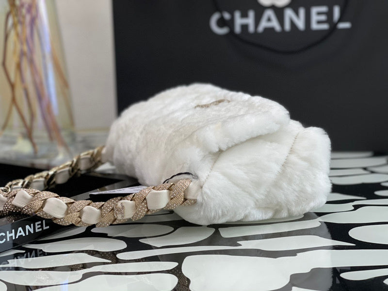 Chanel Luxury Handbag Style 596 Rovelle Bags