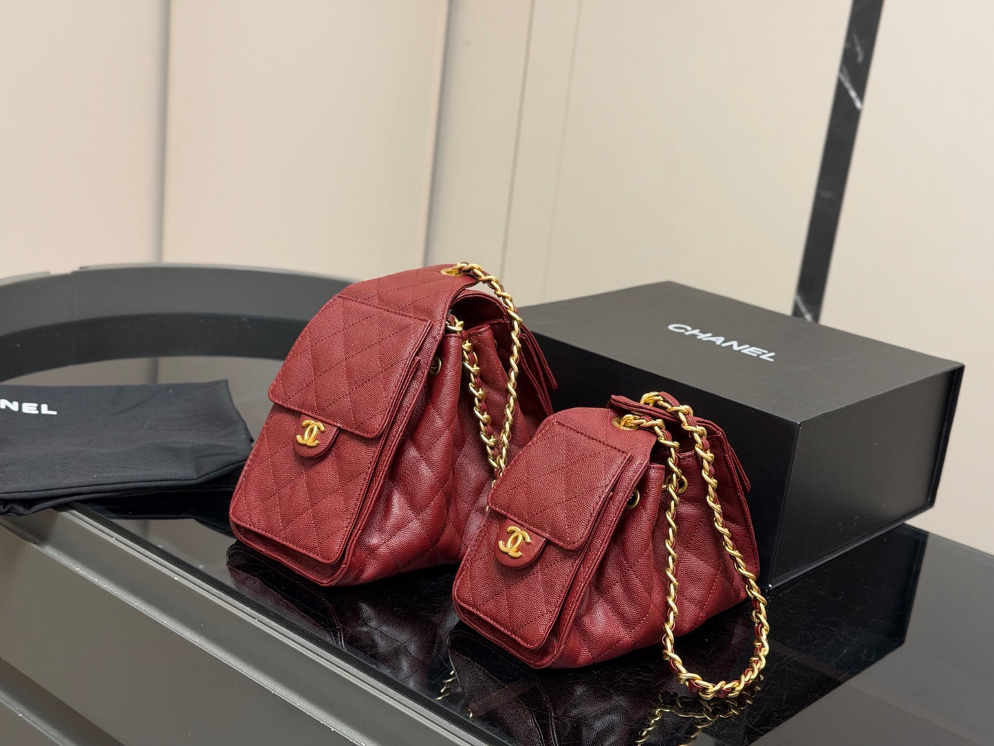 High-End Women's Fashion Handbags-26