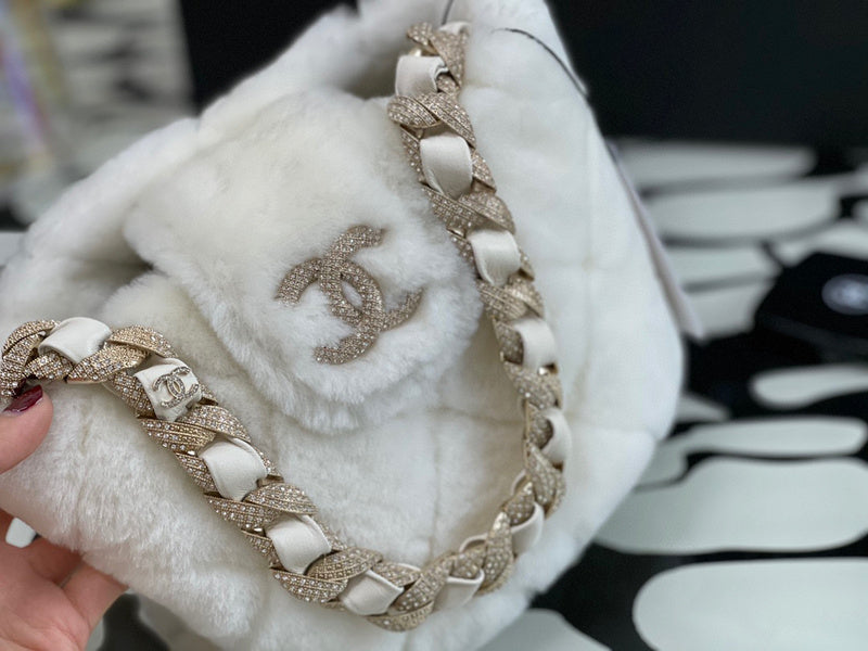 Chanel Luxury Handbag Style 594 Rovelle Bags