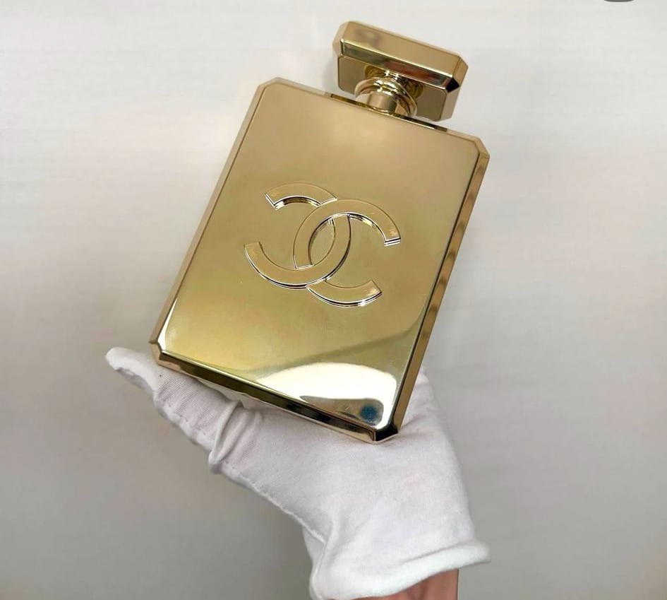 Chanel Luxury Leather Gold Shoulder Bag Style 4 Rovelle Bags