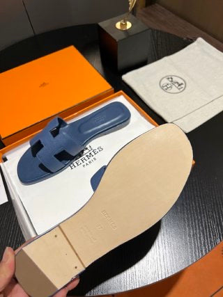 Hermes Oran Sandal