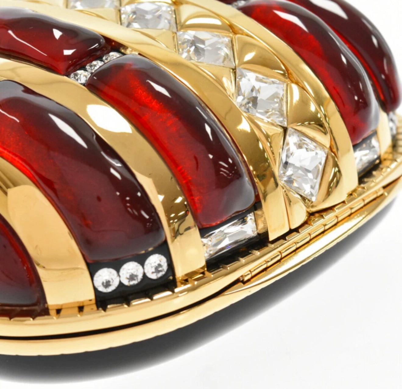 Chanel Luxury Leather Red Shoulder Bag Rovelle Bags