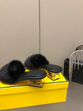 Fendi Baguette Slide