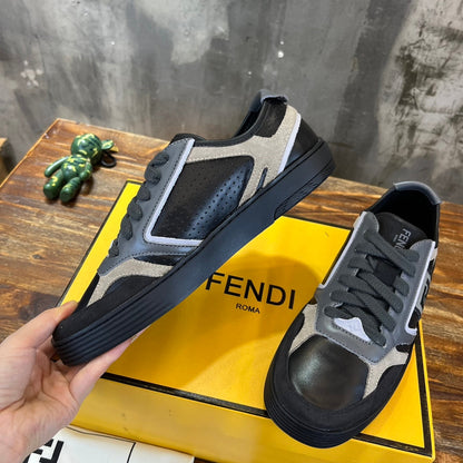 Fendi Step Sneaker