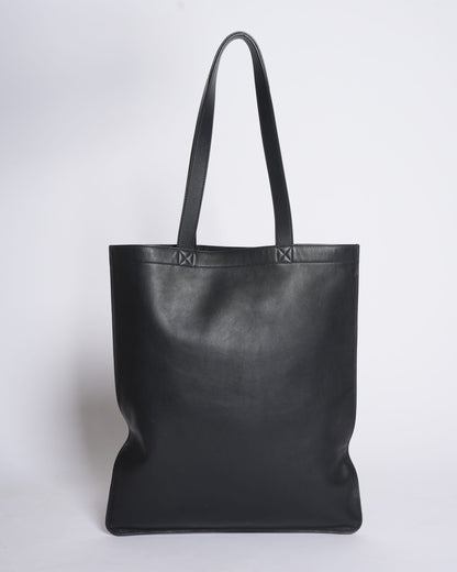Fendi logo debossed shopper tote bag in black Rovelle Bags