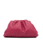 Luxury Bottega Veneta Intrecciato The Pouch (SHG-QLP62y)