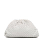 Luxury Bottega Veneta Intrecciato The Pouch (SHG-nux3tn)