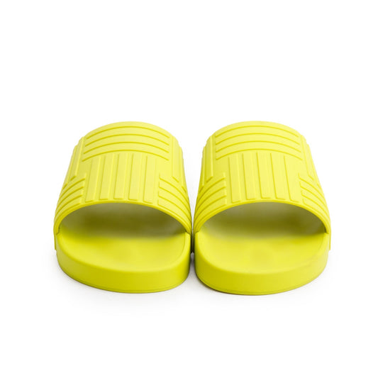 Bottega Veneta Kiwi Rubber Flat Slider Sandals, Size 40