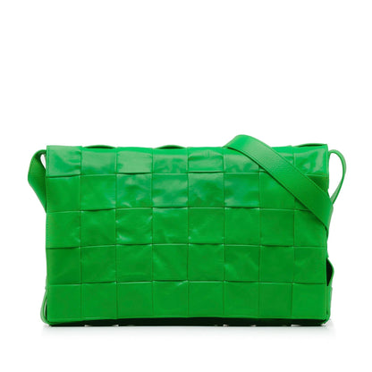 Luxury Bottega Veneta Maxi Intrecciato Cassette Crossbody Bag (SHG-slCZsv)