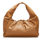 Luxury Bottega Veneta Medium The Shoulder Pouch (SHG-EtLGSW)
