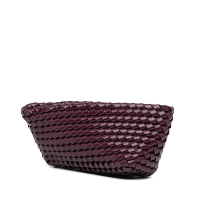 Luxury Bottega Veneta Nappa Intrecciato Slanted Clutch (SHG-AMZyVp)