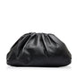Luxury Bottega Veneta The Pouch Clutch (SHG-Jks4mk)