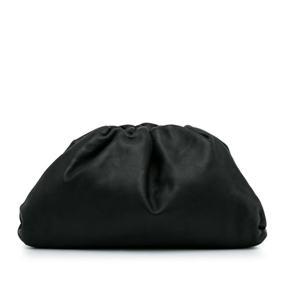 Luxury Bottega Veneta The Pouch Clutch (SHG-FyQX4S)