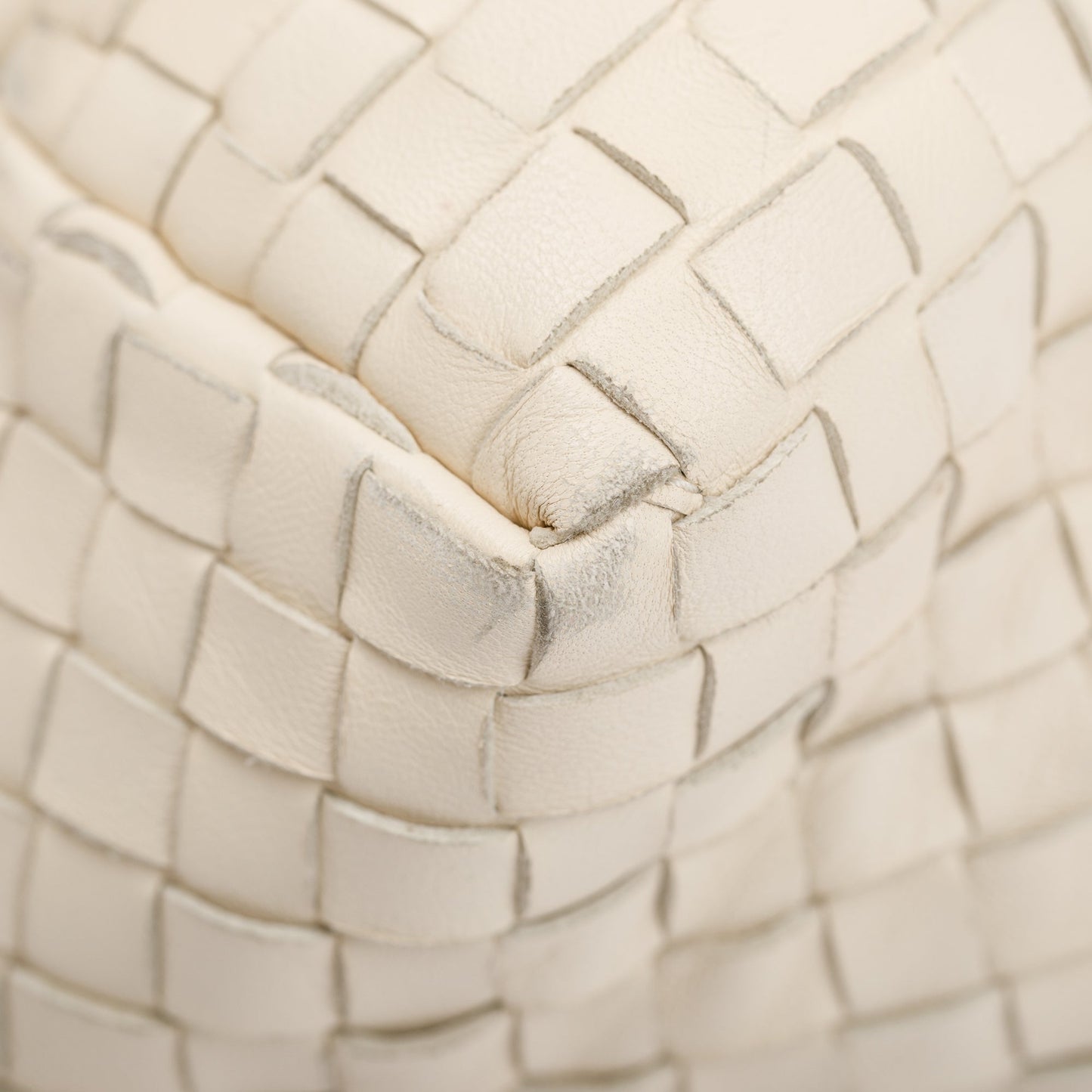 Bottega Veneta White Intrecciato Nappa Leather Large Capi Tote