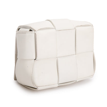 Bottega Venetaen White Maxi Intrecciato Leather Extra Mini Cassette Flap Bag
