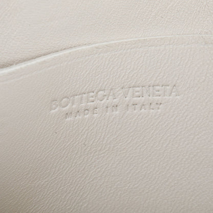 Bottega Venetaen White Maxi Intrecciato Leather Extra Mini Cassette Flap Bag