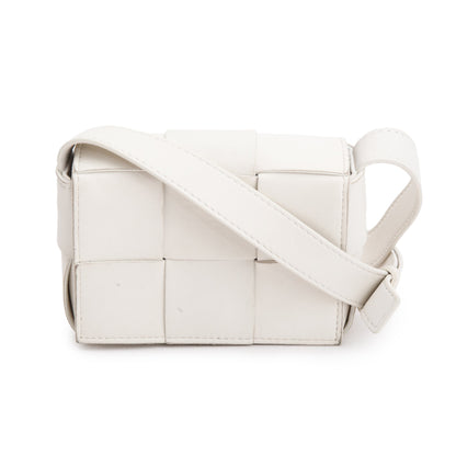 Bottega Venetaen White Maxi Intrecciato Leather Extra Mini Cassette Flap Bag