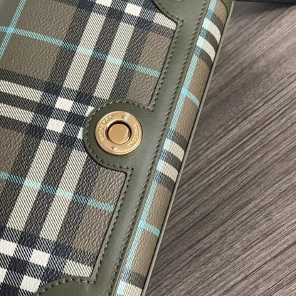 Burberry Cross Body Bag BG0525009