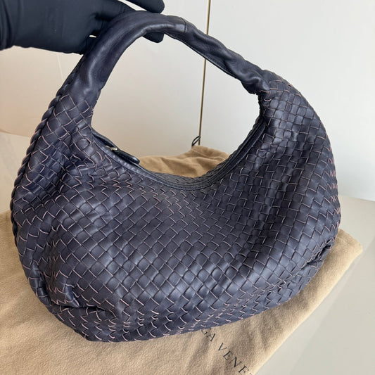 Bottega Veneta Belly Hobo Intrecciato Lambskin Leather Navy 5077 Medium 40cm
