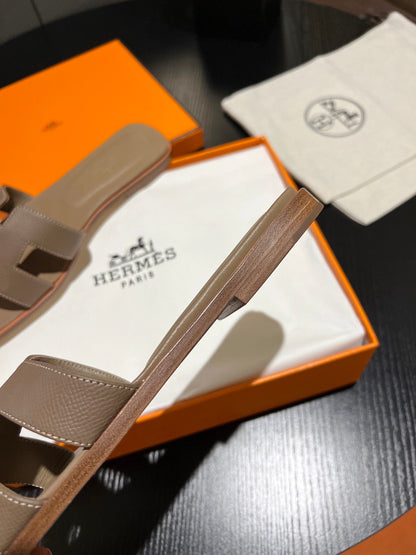 Hermes Oran Sandal