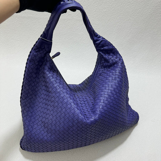Bottega Veneta Hobo Bag Large Purple Leather 50cm