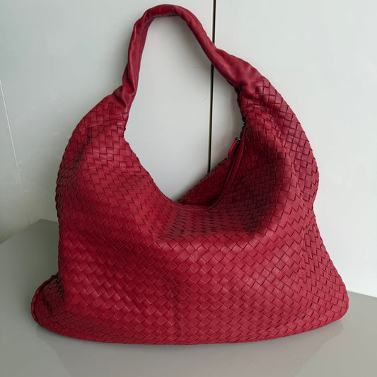 Bottega Veneta Veneta Hobo Maxi Dark Red Leather 51cm