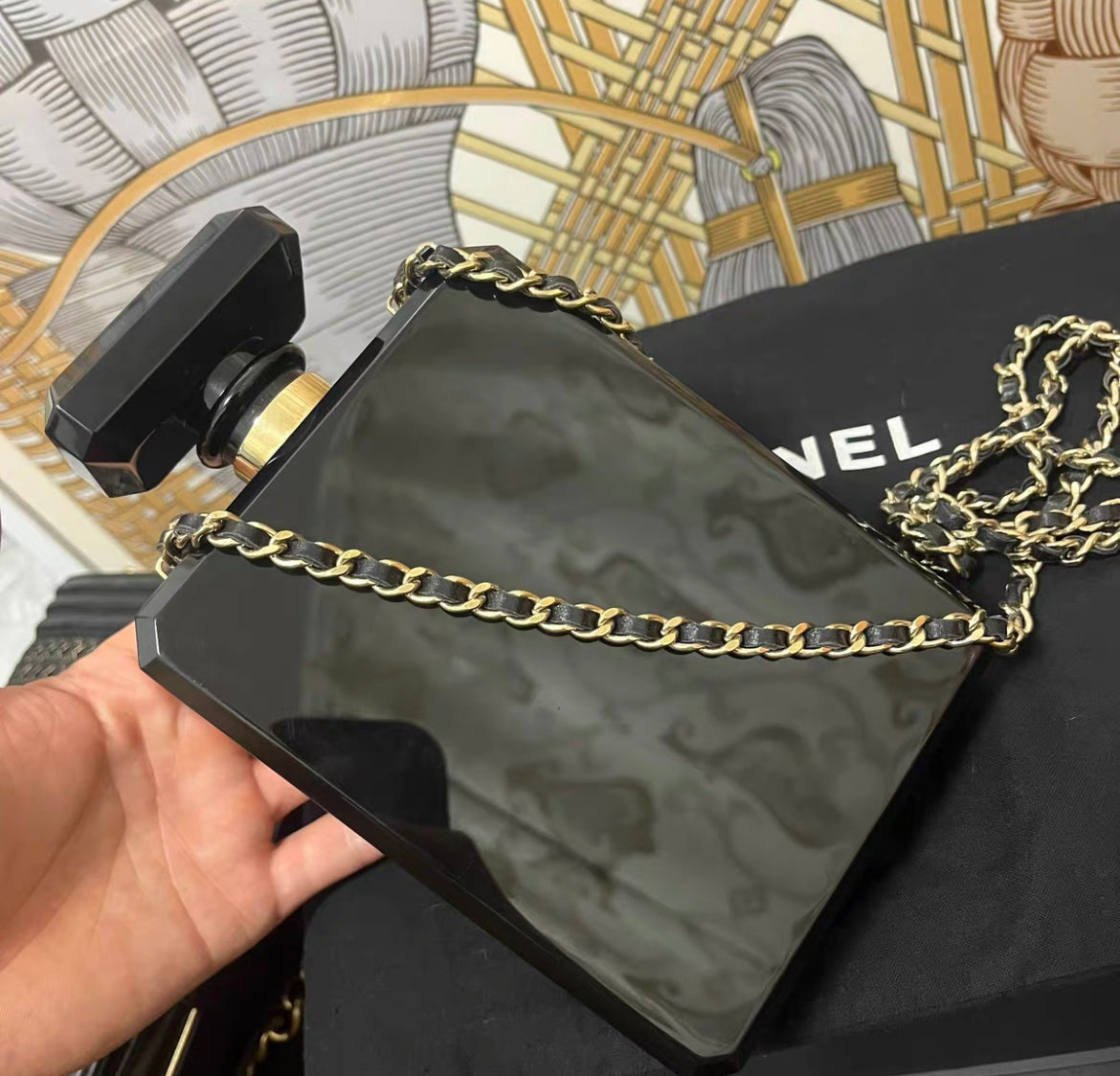 Chanel Luxury Leather Black Clutch Style 10 Rovelle Bags