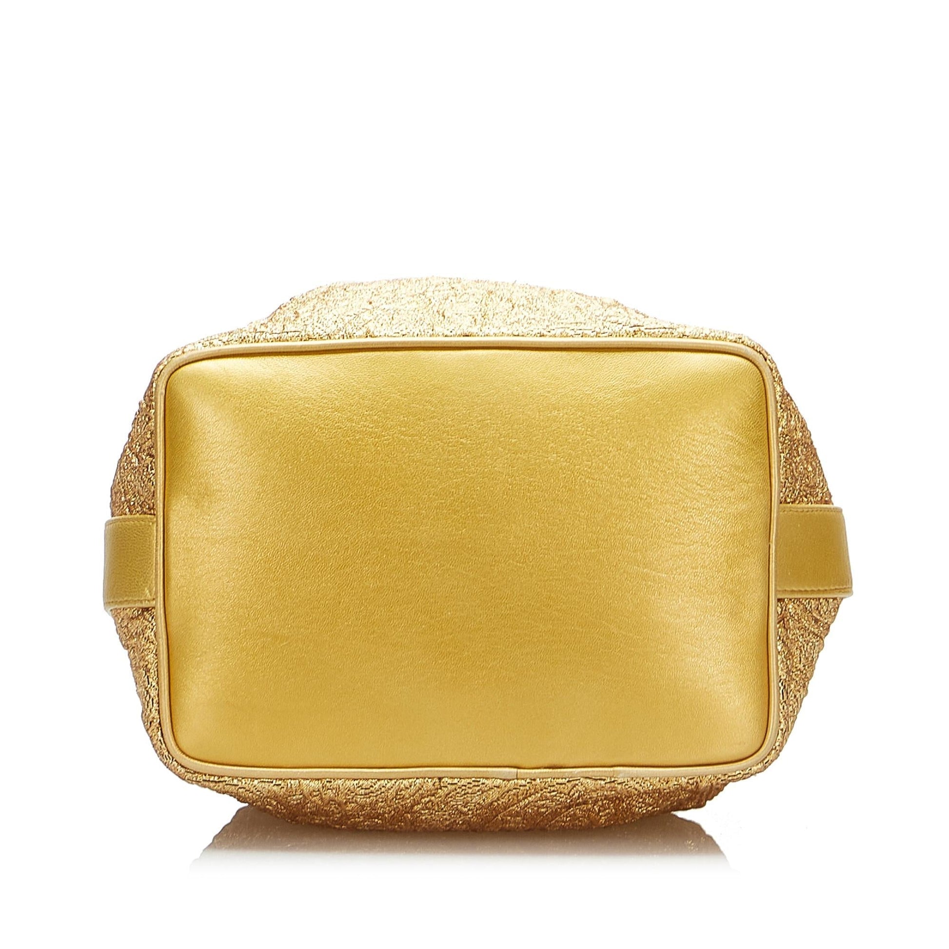 Chanel Luxury Handbag Style 660 Rovelle Bags