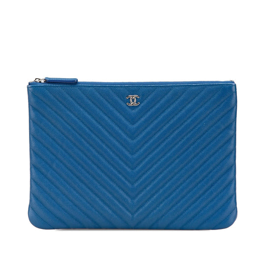 Chanel Medium Cc Chevron Caviar O Case Clutch Rovelle Bags