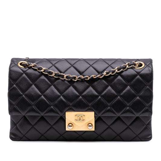 Chanel Quilted Lambskin Pagoda Accordion Flap Rovelle Bags