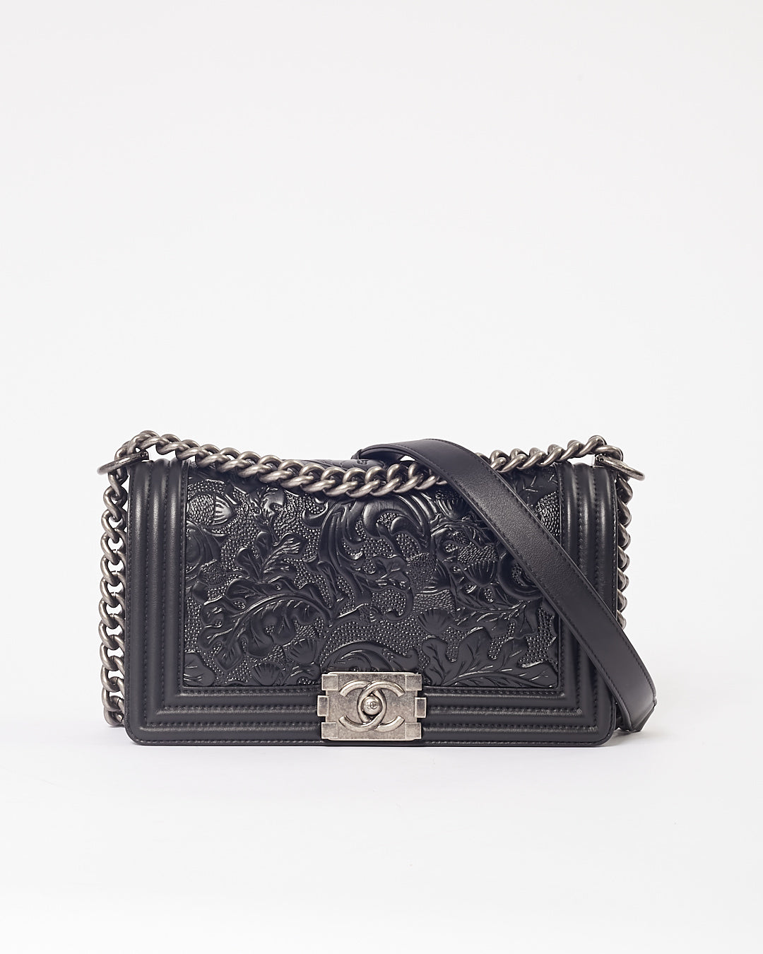 Chanel Black Lambskin Leather Jacquard Dallas Medium Boy Bag Rovelle Bags