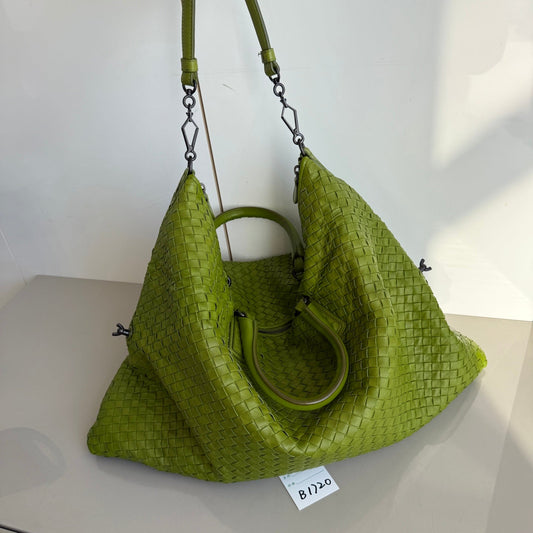 Bottega Veneta Maxi Convertible Tote Bag Hobo Green Leather Two-way Carry 52cm