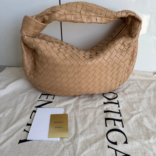Bottega Veneta Jodie Small Lambskin Leather Beige Oats 36cm