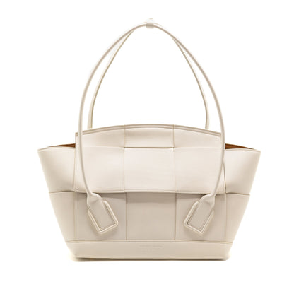 Bottega veneta large Arco tote Purse grained calfskin white
