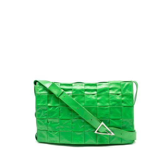 Bottega Veneta Maxi Cassette Purse Lambskin Green