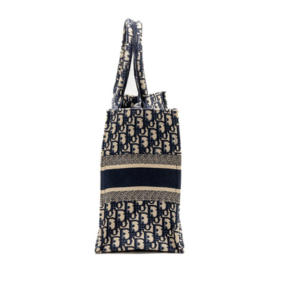 Dior Medium Dior Book Tote Dior Oblique Embroidery Ecru/Blue Rovelle Bags