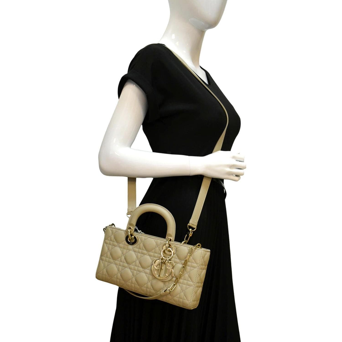 CHRISTIAN DIOR Lady D-Joy Medium Cannage Lambskin Chain Shoulder Bag Sand Rovelle Bags