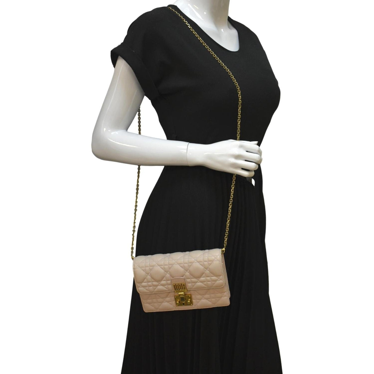 CHRISTIAN DIOR Dioraddict Quilted Lambskin Leather Crossbody Bag Dusty Pink Rovelle Bags