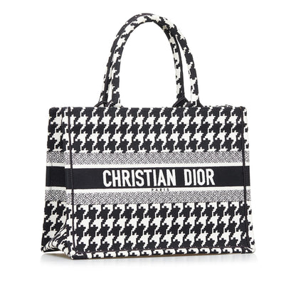 Dior Medium Macro Houndstooth Book Tote (SHG-FmPYVR) Rovelle Bags