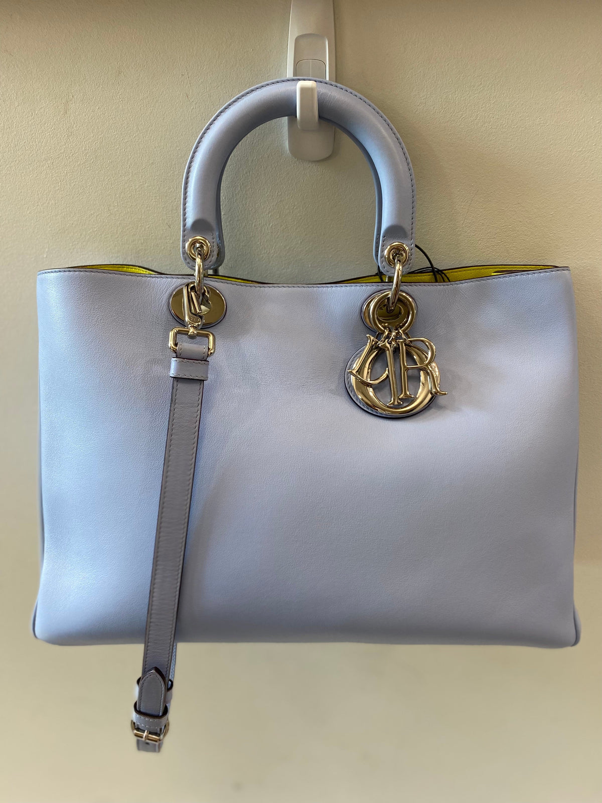 CHRISTIAN DIOR BICOLOR SOFT CALFSKIN DIORSSIMO TOTE BAG Rovelle Bags