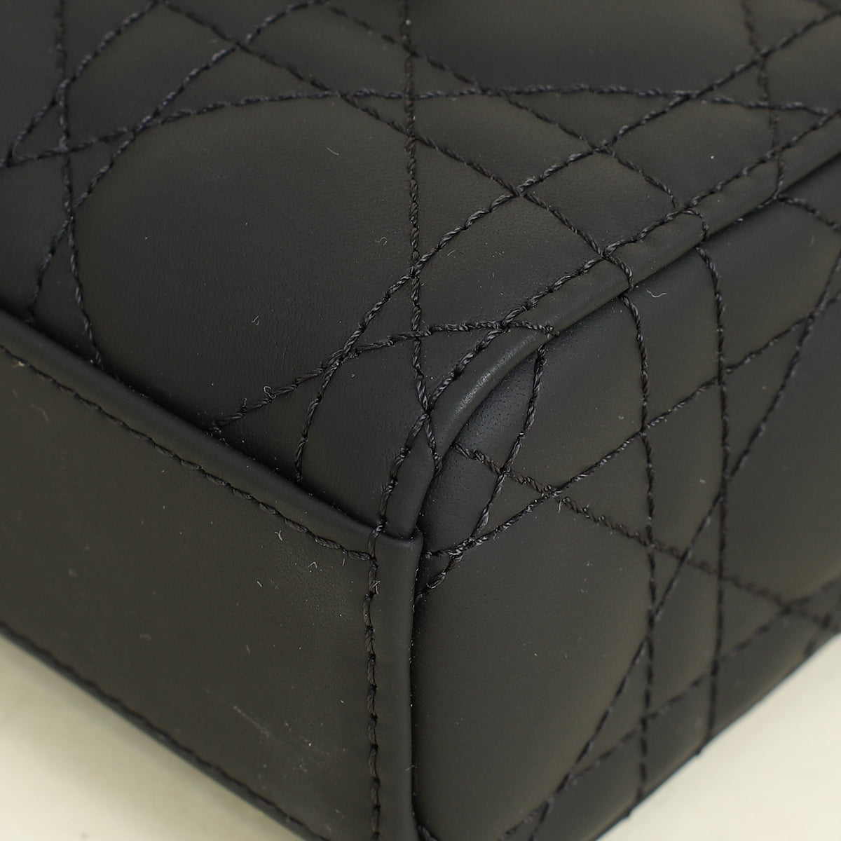 Dior Luxury Cannage Handbag Style 3 Rovelle Bags
