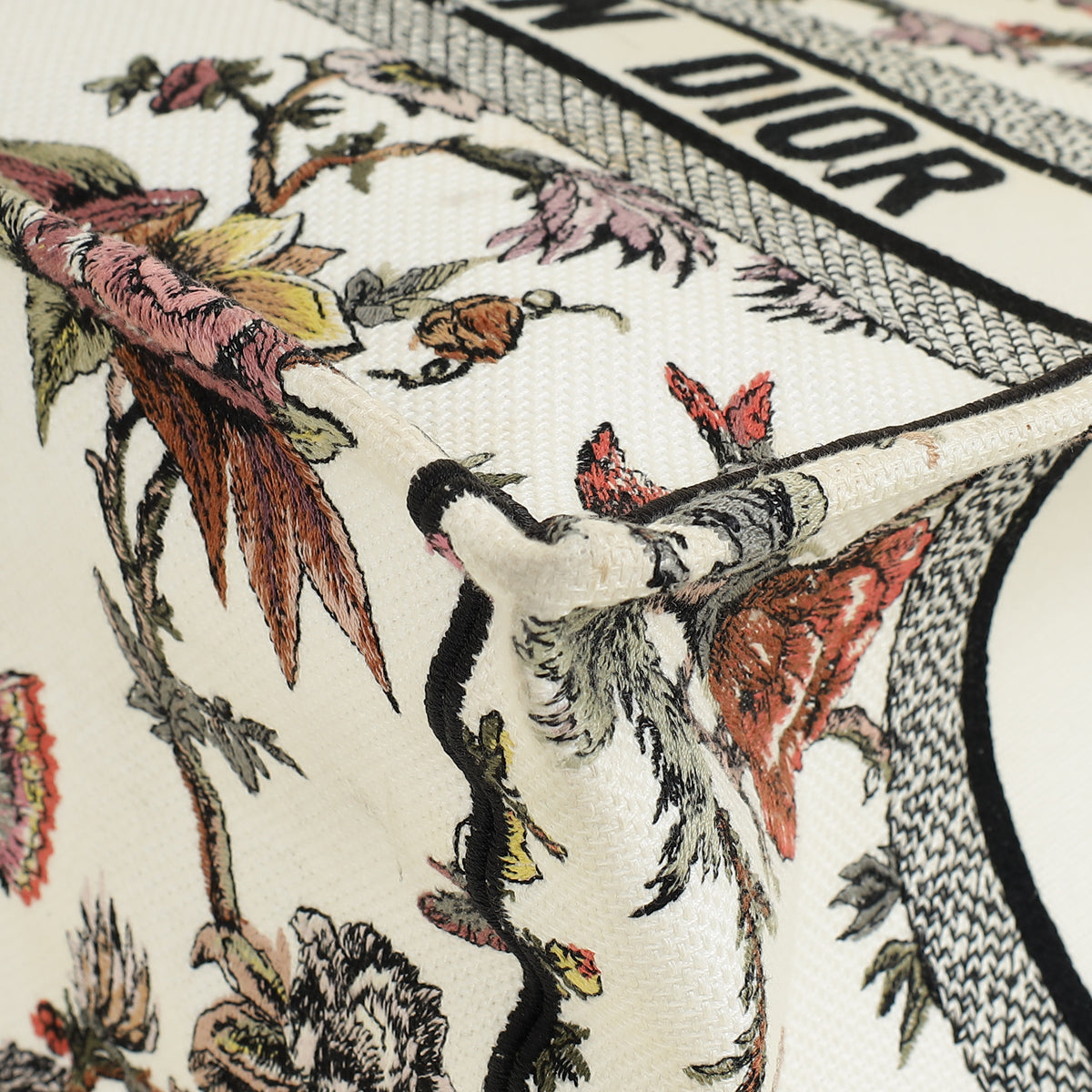 Christian Dior White Multicolor Jardin Botanique Embroidery Book Tote Medium Bag Rovelle Bags