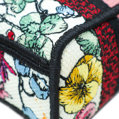 Christian Dior White Multicolor Lady D-Joy Embroidered Medium Bag Rovelle Bags