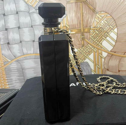 Chanel Luxury Leather Black Clutch Style 10 Rovelle Bags